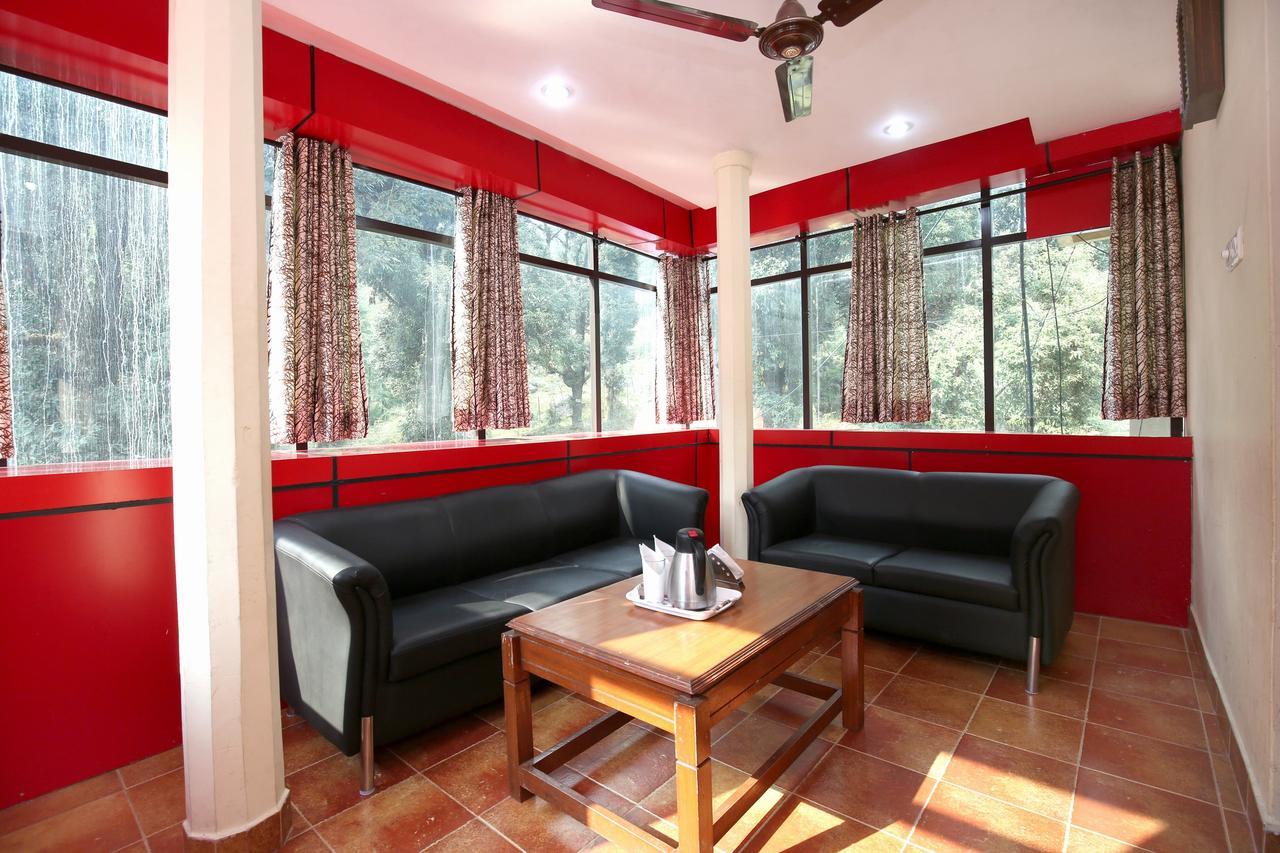 Oyo 9942 Hotel Ravine Dharamshala Dış mekan fotoğraf